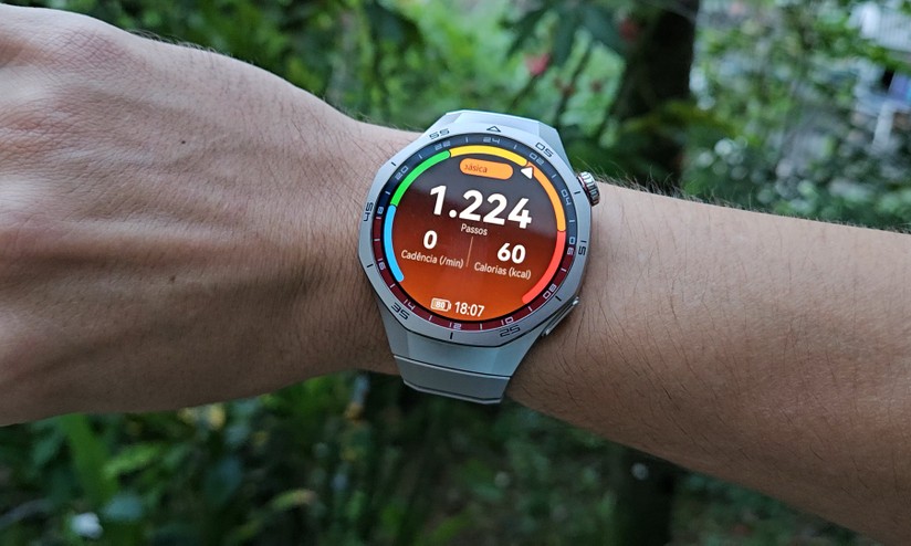 Huawei Watch GT 5 Pro: compre smartwatch premium com desconto em