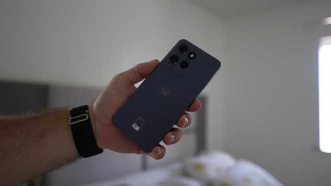 Motorola Edge 50 Neo por menos de R$ 1.400: garanta o seu nesta oferta com cupom