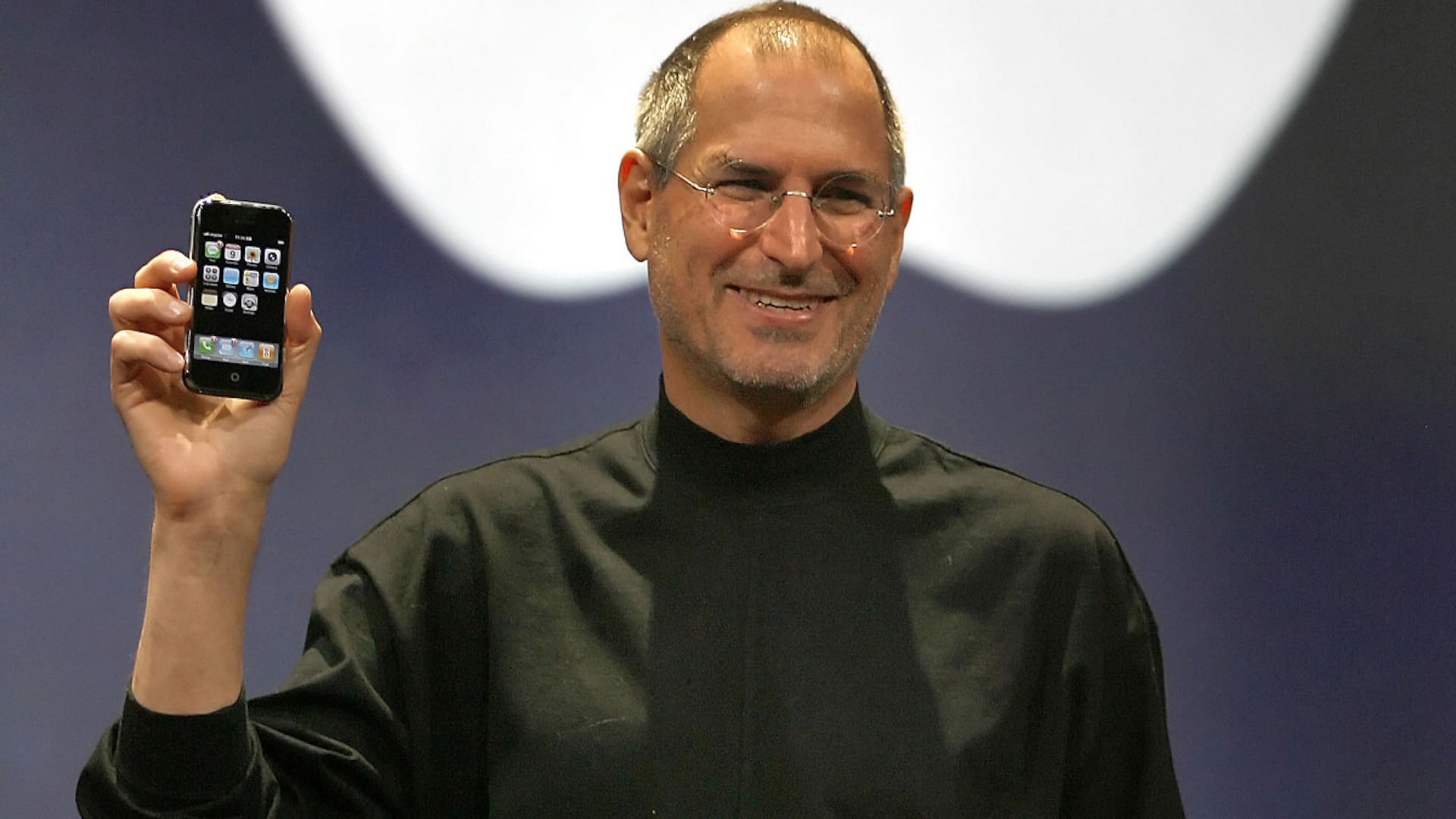 Leilão vende cartão de visitas autografado por Steve Jobs avaliado em US$ 75 mil