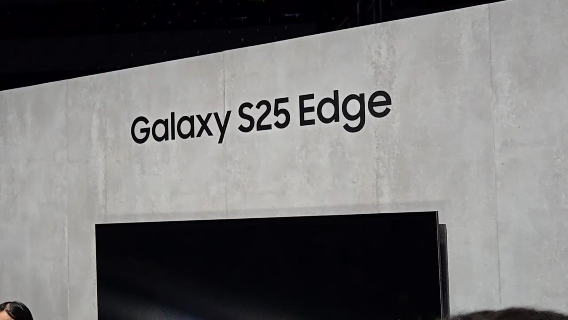 Samsung apresenta Galaxy S25 Edge com design fino, duas câmeras e mais