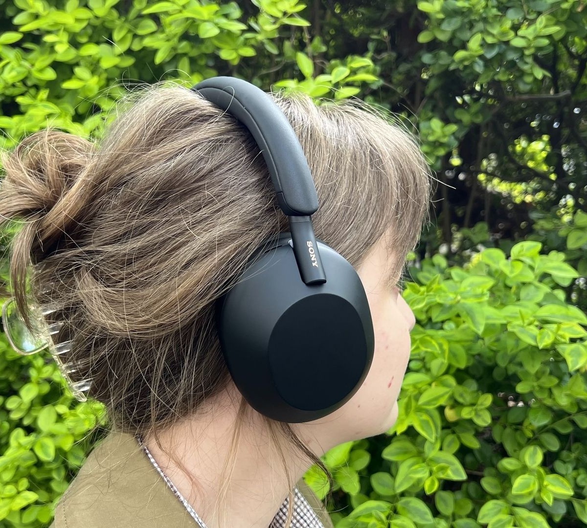 Sony WH-1000XM6 tem disponibilidade, data de lançamento e preço