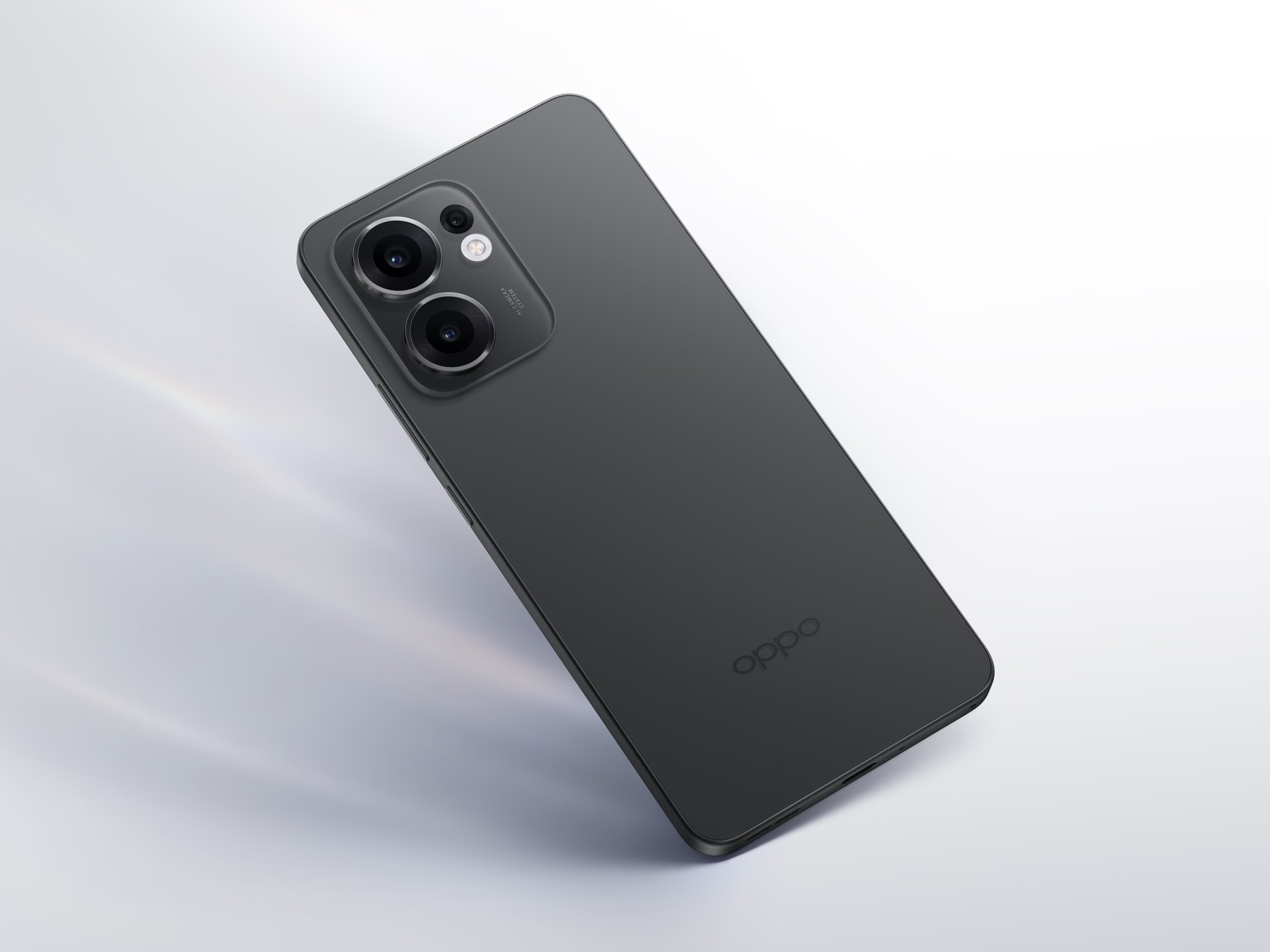 OPPO Reno 13 F no Magazine Luiza: intermediário com tela OLED de