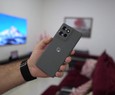 Motorola Edge 50: compre celular avançado de 256 GB com desconto em até 21x sem juros