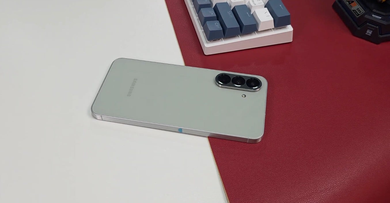 Samsung quer bater marca de 100 milhões de Galaxy A vendidos com novos A26, A36 e A56