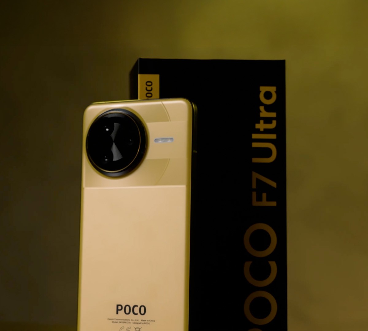 POCO F7 Ultra: celular top de linha com 512 GB e tela AMOLED cai