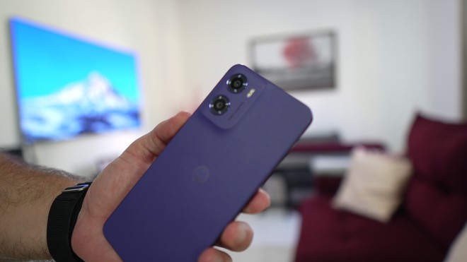 Motorola Moto G05 aparece em oferta no Mercado Livre por menos de R$ 475 com cupom