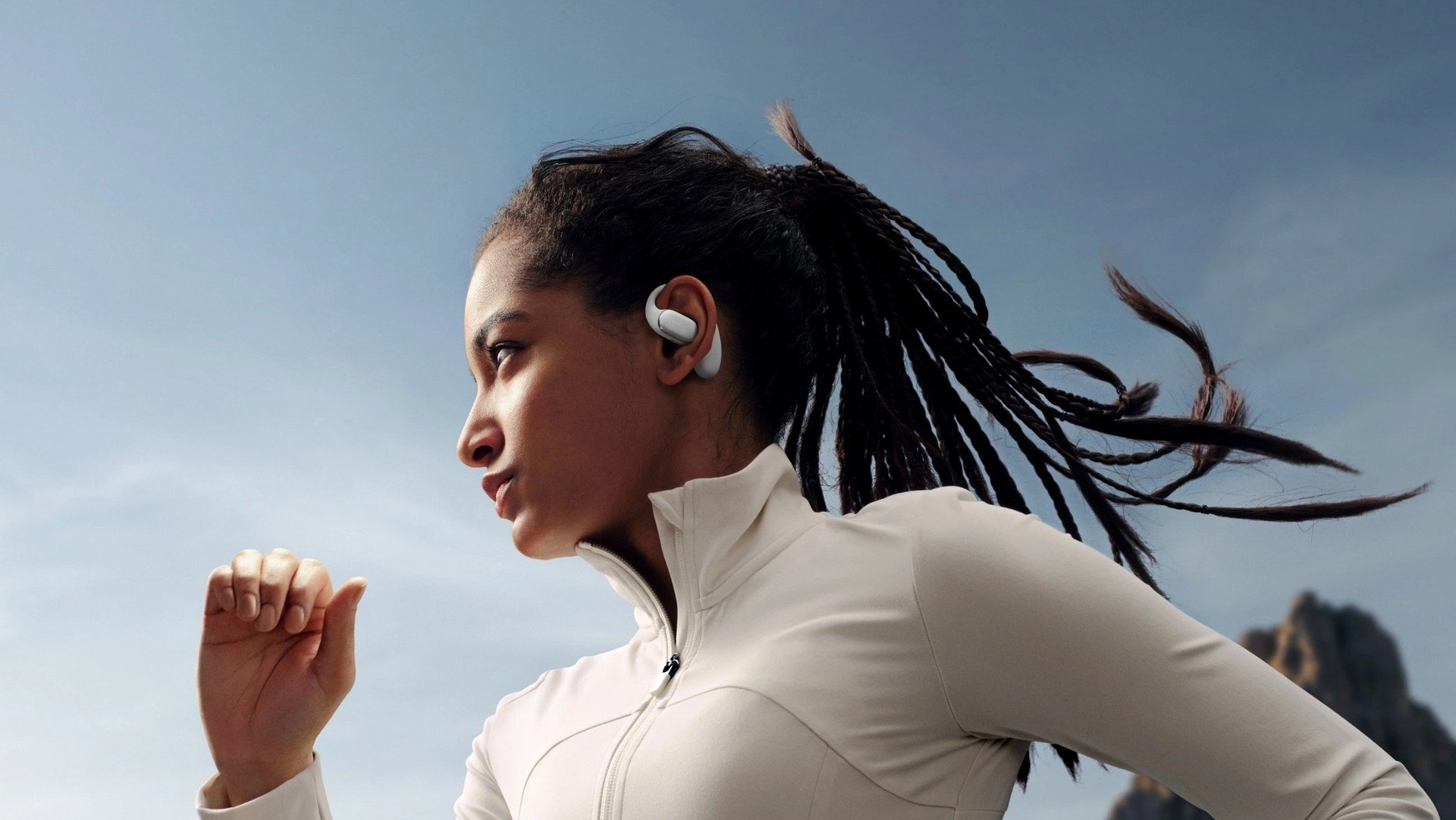 Huawei FreeArc chega ao Brasil com design aberto e até 28h de bateria