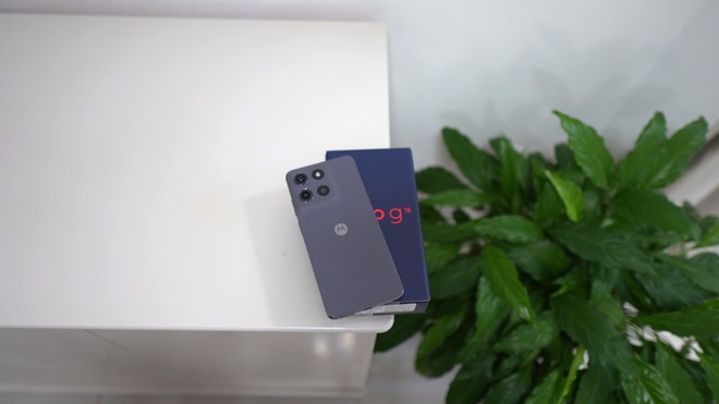 Motorola Moto G15 (256 GB) em oferta: garanta o seu baratinho por R$ 609 no Pix com cupom