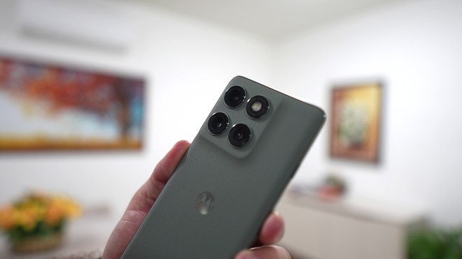 Motorola Edge 60 Pro na Amazon: menos de R$ 2.300 nesta oferta via Pix para membros Prime