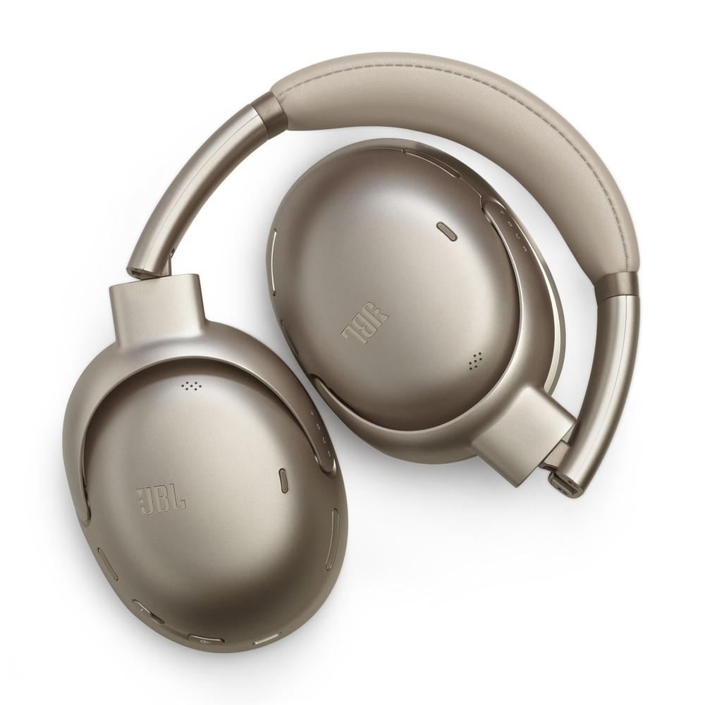JBL lança fone de ouvido Tour One M3 e transmissor SMART Tx no