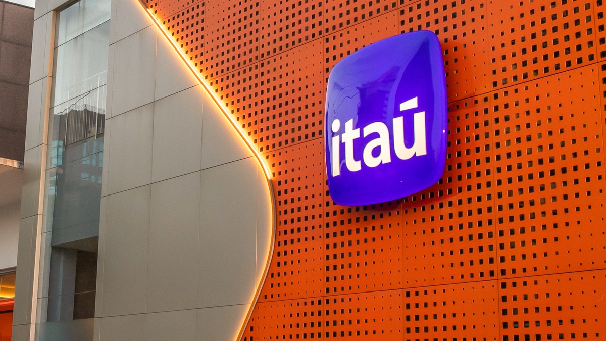 Banco Itaú fecha acordo de R$ 2,9 bilhões para comprar empresa de IA fundacional