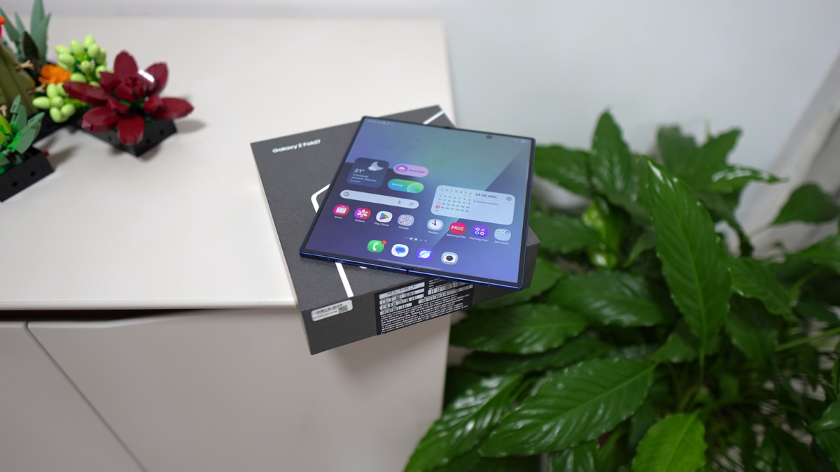 Android 17 já está a caminho dos Galaxy Z Fold 7 e Z Flip 7 em versão de testes da One UI 9