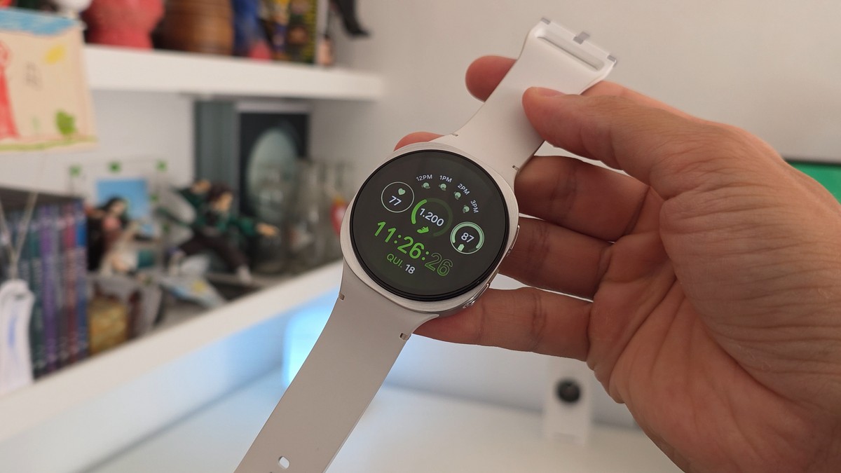 Galaxy Watch 8 LTE em oferta! Smartwatch Samsung de 40 mm fica mais barato na Shopee