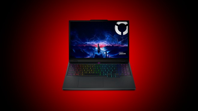 Notebook gamer Lenovo Legion 5i aberto com teclado retroiluminado RGB e tela OLED de alta resolução mostrando arte tecnológica azul com relâmpagos