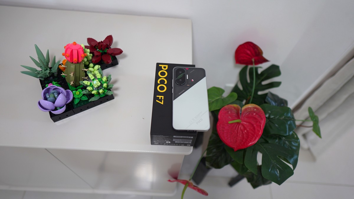POCO F7 em oferta! Celular Xiaomi combina bateria gigante e preço baixo hoje