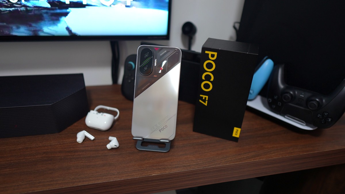 Bateria de 6.500 mAh e Snapdragon 8s Gen 4: Poco F7 entra em oferta por R$ 2.269