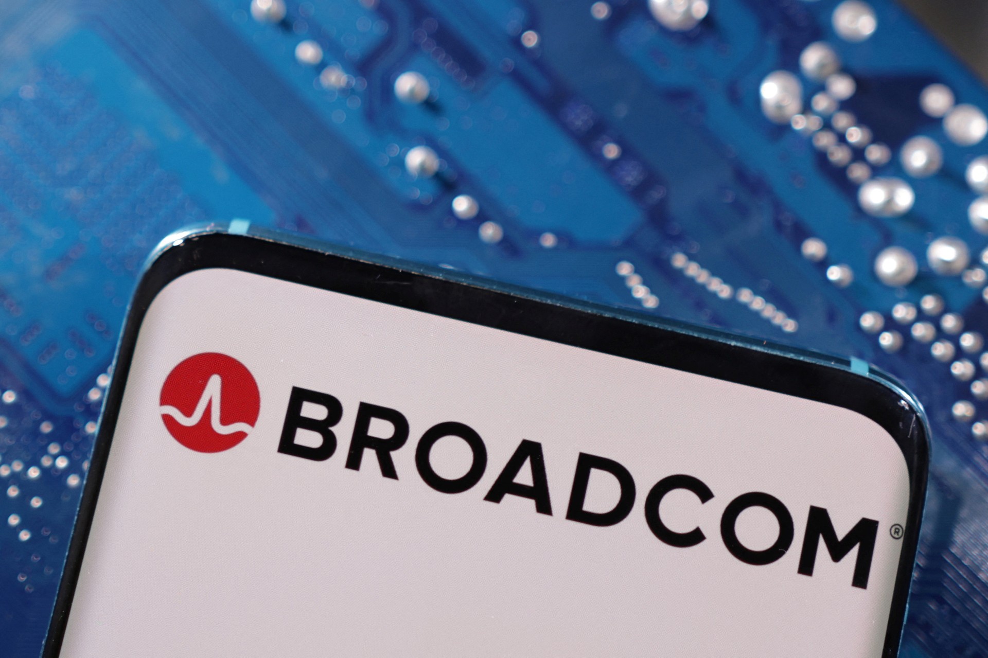 Broadcom revela primeiros chips Wi-Fi 8 para atender demandas