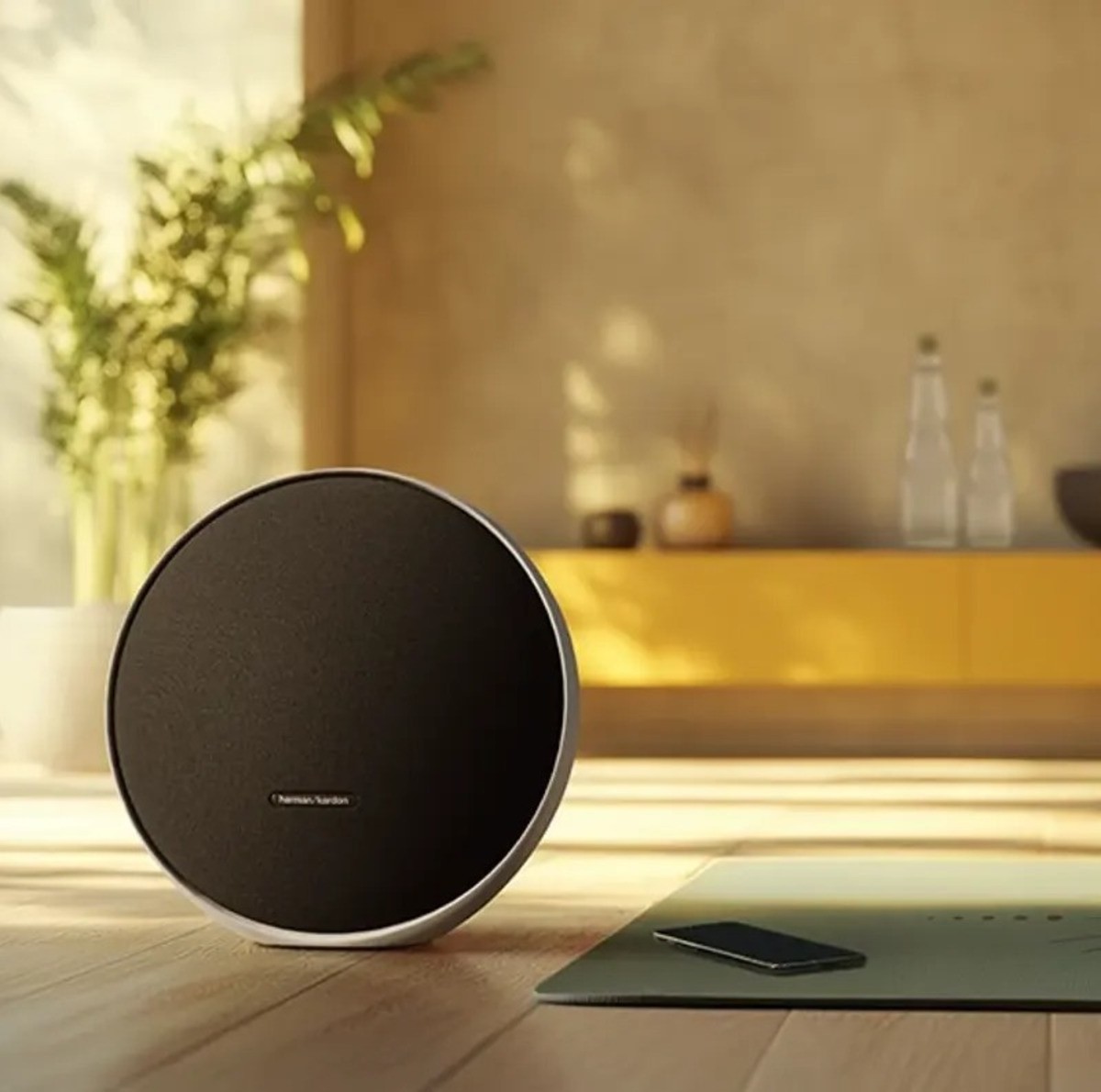 Onyx Studio 9: caixa Bluetooth com som potente da Harman Kardon