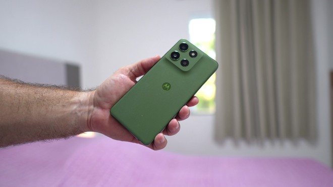 Moto G56 em oferta: intermediário com tela de 120 Hz por menos de R$ 1.100