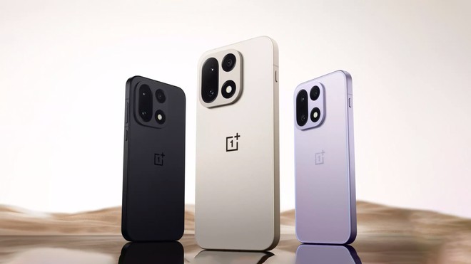 OnePlus 15 e Ace 6 são lançados com chips Snapdragon, telas de 165 Hz e baterias grandes