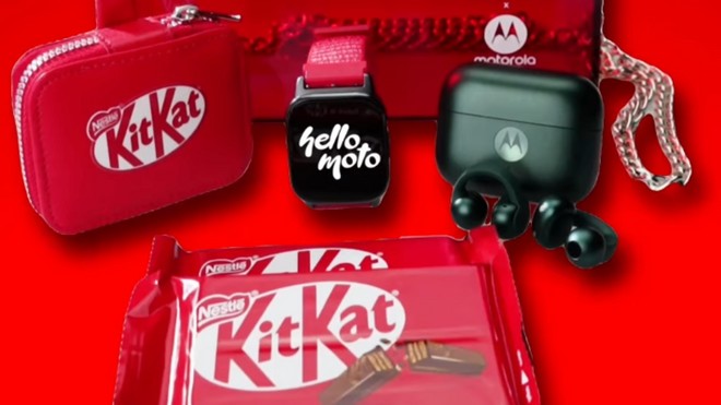 Motorola lança acessórios para os Buds Loop e Watch Fit em parceria com KitKat