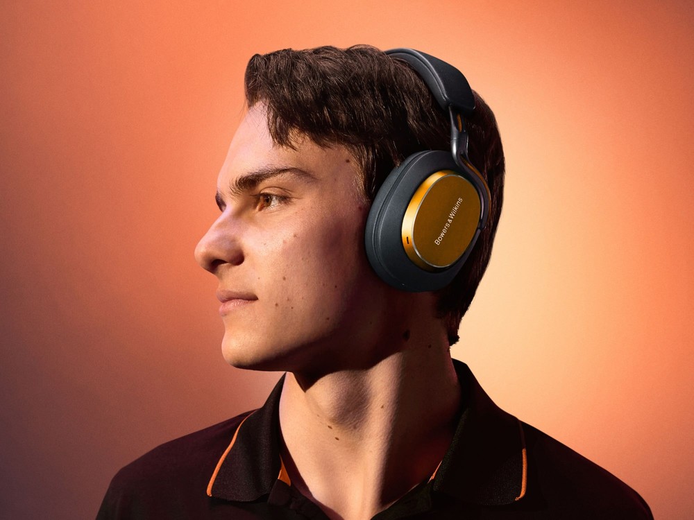 Bowers & Wilkins lança nova versão de fone de ouvido em parceria