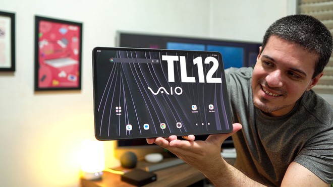 VAIO TL12: tablet grande com tela AMOLED e bom armazenamento | Análise / Review