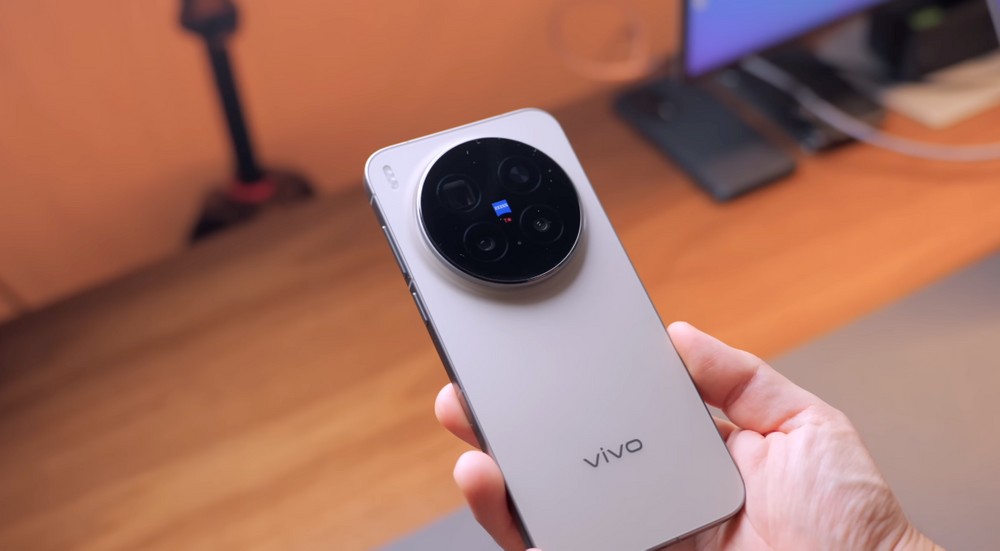 Vivo X300 Pro com câmera Zeiss de 200 MP é top que JOVI pode