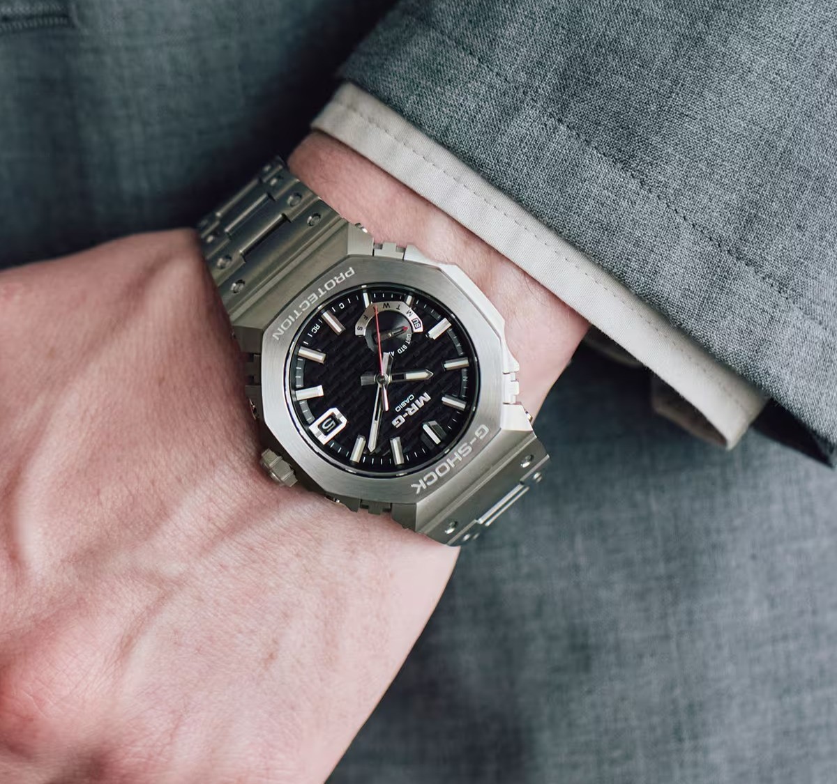 Joia de titânio: Casio prepara lançamento do MRG-B2100D-2A, novo