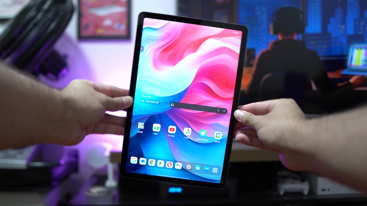 Lenovo Idea Tab 11 entra em promoção com bateria gigante, caneta e capa