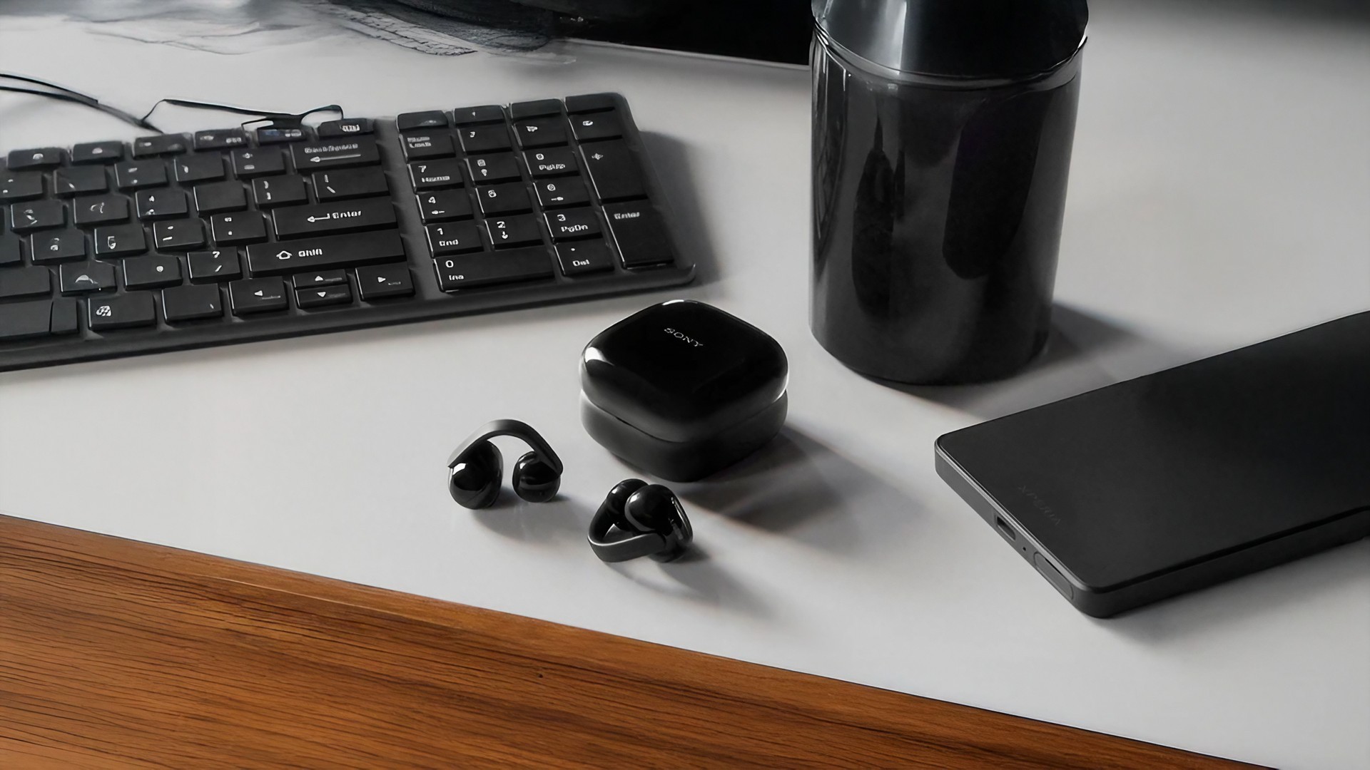 Sony LinkBuds Clip estreia como primeiro fone de ouvido da marca