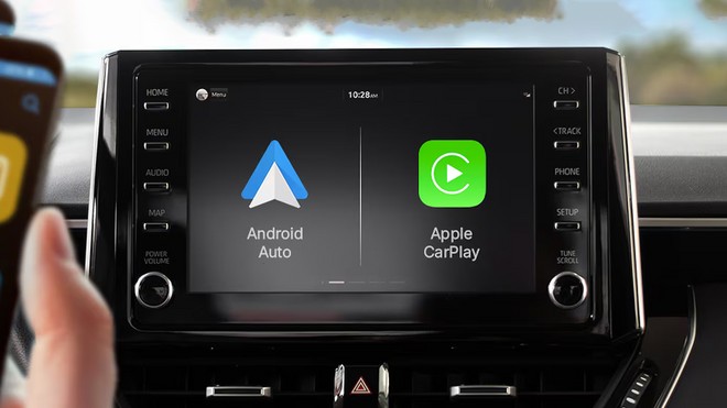 Guerra das telas: montadoras abandonam Android Auto e CarPlay em favor de plataformas próprias