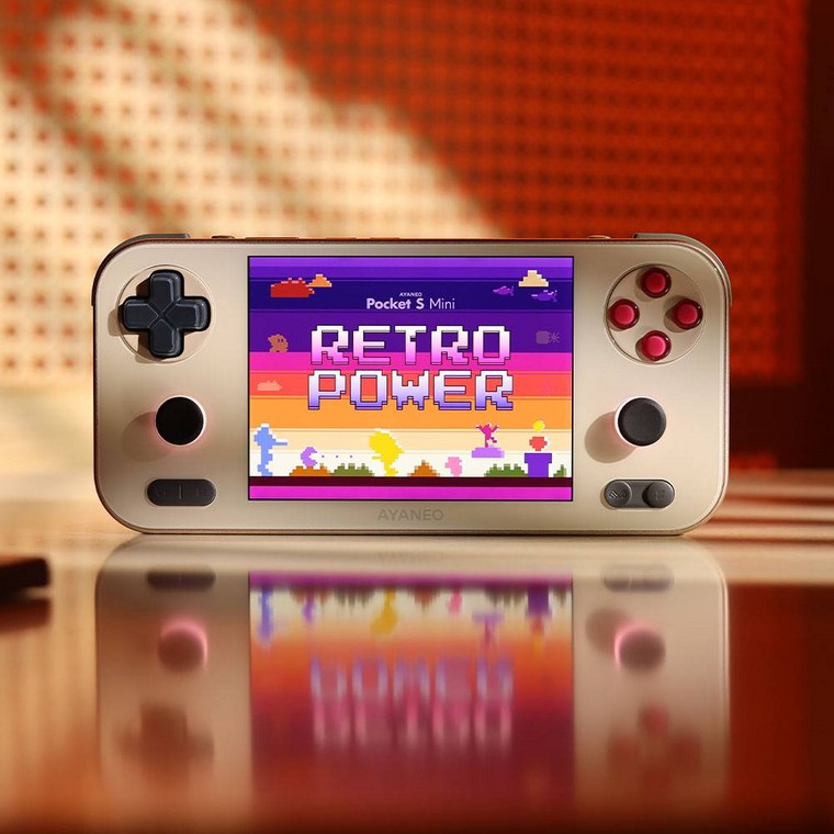 Ayaneo Pocket S Mini é lançado com design retrô, até 16 GB de RAM