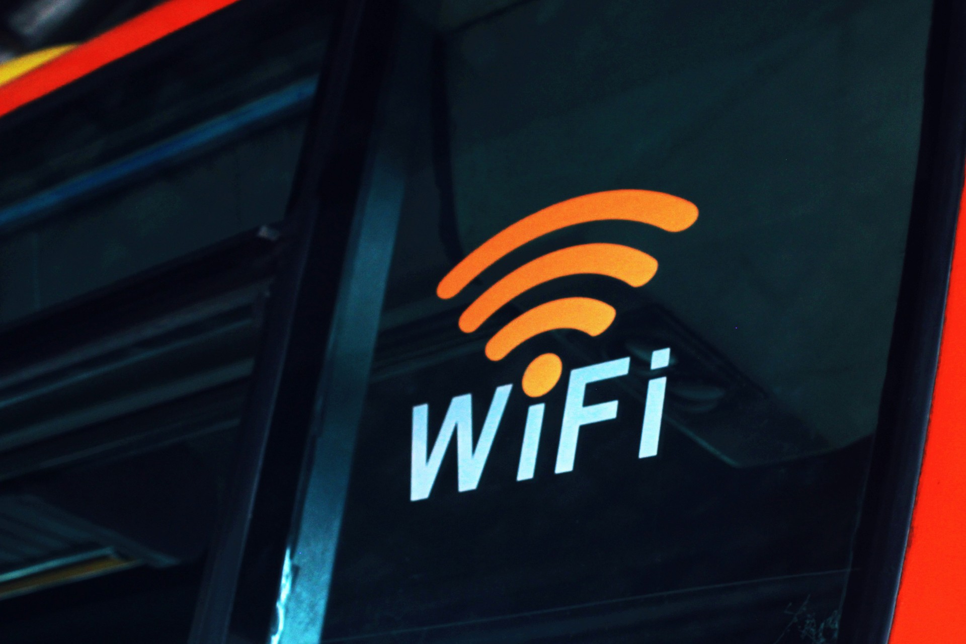 Wi-Fi 8 vem aí: Broadcom lança primeiros chips para roteadores ultrarrápidos