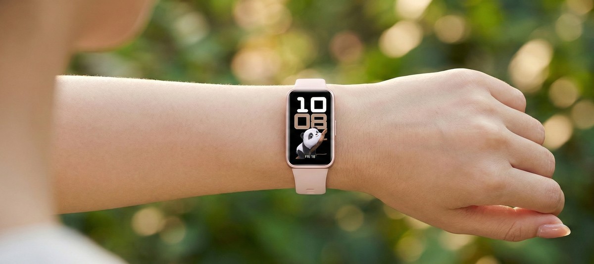 Huawei Band 10: pulseira inteligente com tela AMOLED fica mais barata hoje