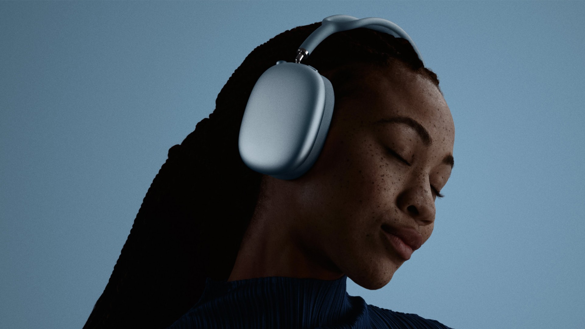 Apple anuncia AirPods Max 2 com ANC adaptável inteligente, chip H2