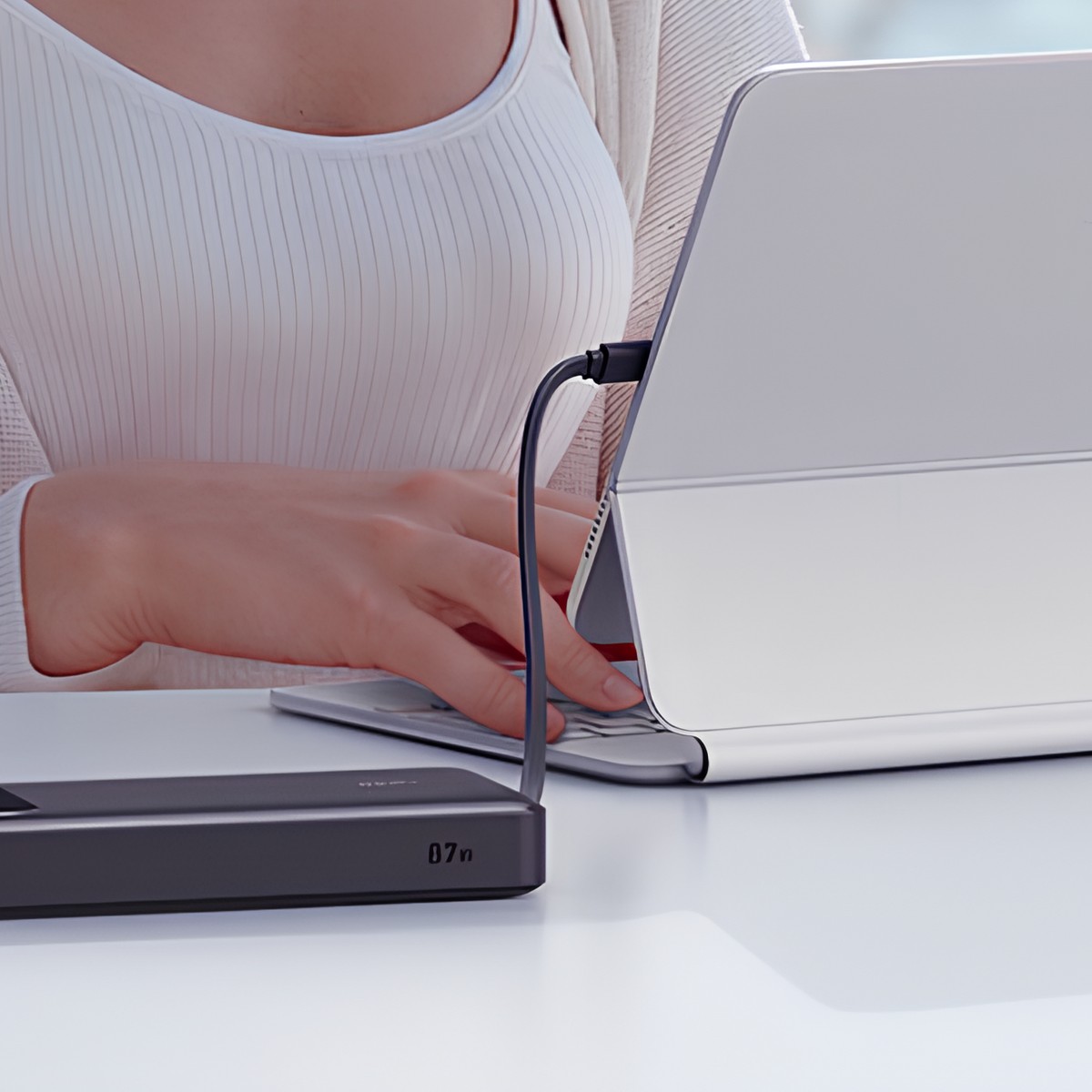 seedaa/A1383-12/ Anker lança nova power bank de 20.000 mAh e 87W; veja preço e