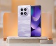 celular com tela AMOLED e 256 GB em oferta por menos de R$ 1.200
