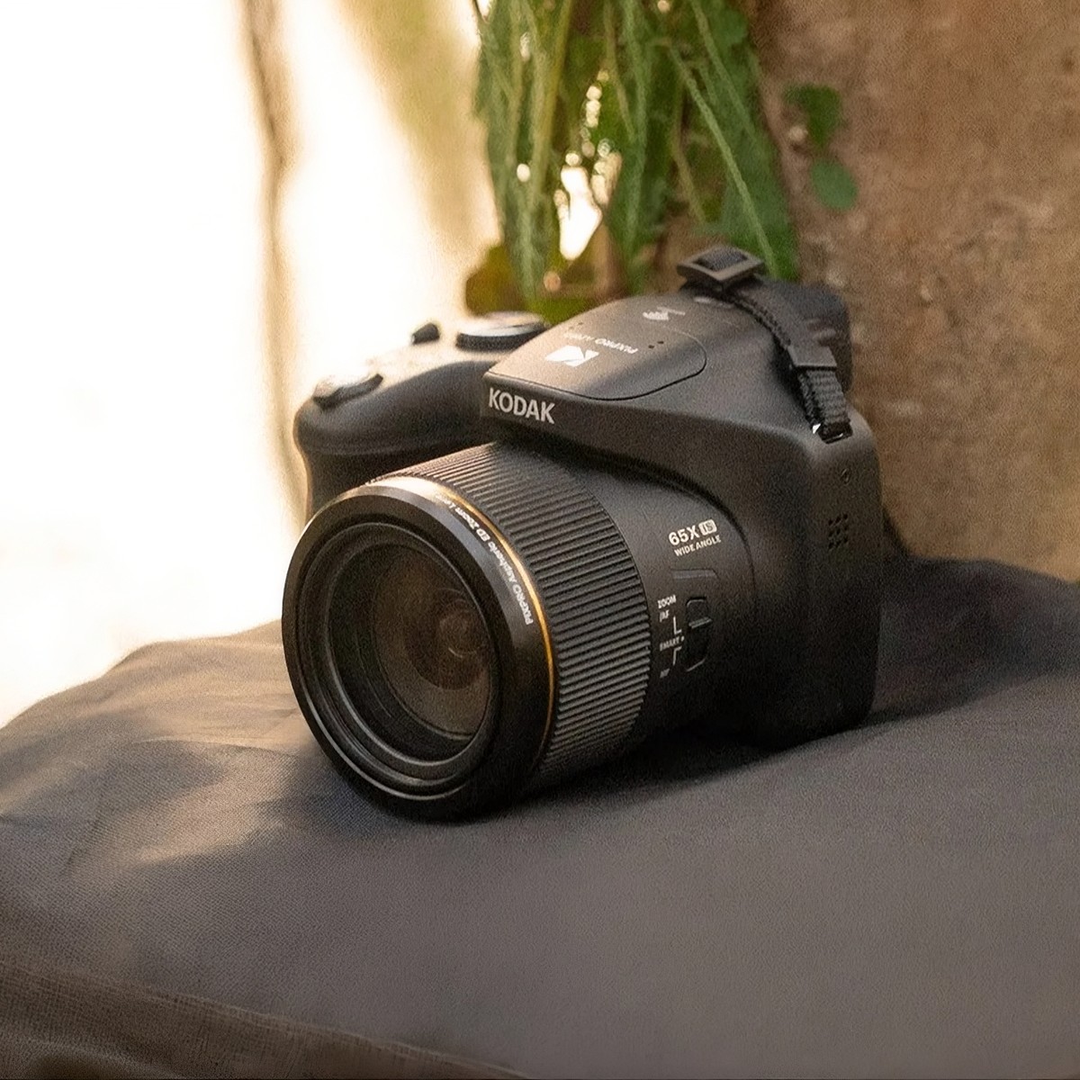 Kodak PixPro AZ653 é nova câmera bridge com zoom óptico robusto de
