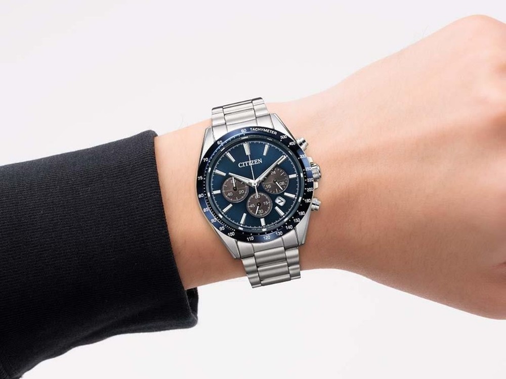 Citizen revela novos cronógrafos Eco-Drive em metal com vidro de