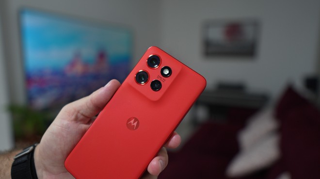 Motorola Edge 70 Neo: vaza ficha técnica com bateria de 7.000 mAh e chip Snapdragon