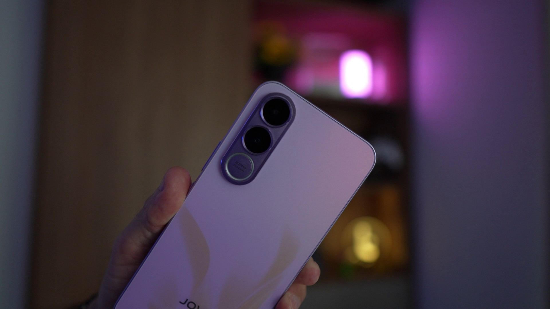Vivo V80 FE e V80 Lite 5G aparecem em banco de dados antes do lançamento do V70 Lite