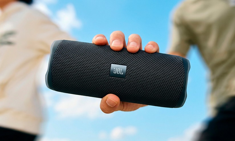 JBL Flip Essential 3 SE é lançada com suporte a Auracast, proteção