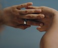 Nova IA do Oura Ring atua como assistente virtual focada em dados do corpo da mulher