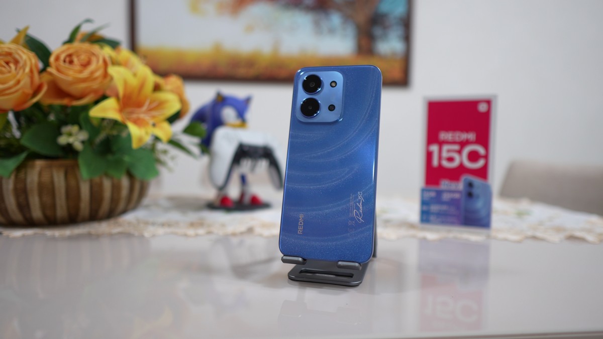 Redmi 15C em oferta: celular turbinado com 256 GB e 6.000 mAh pelo menor preço com cupom
