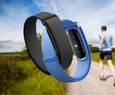  Google anuncia pulseira Fitbit Air sem tela e com bateria de sete dias