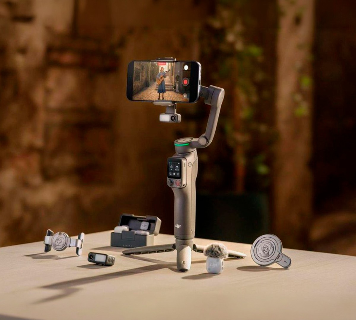 DJI Osmo Mobile 8P estreia globalmente com controle inédito e