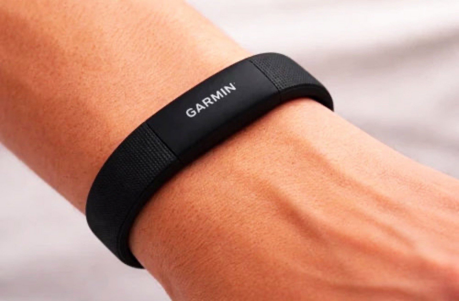 Garmin prepara nova pulseira inteligente com recursos inéditos de treino