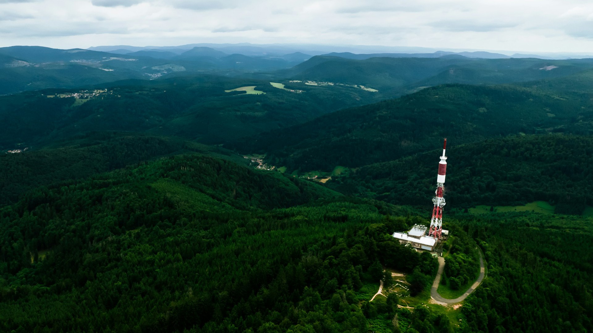 Antecipado em 4 anos: leilão do 5G levará sinal a 120 comunidades remotas do Brasil