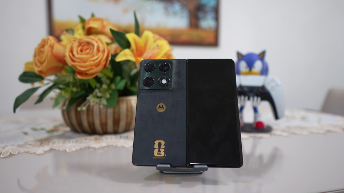 Motorola Razr Fold é o melhor dobrável em autonomia | Teste de bateria oficial